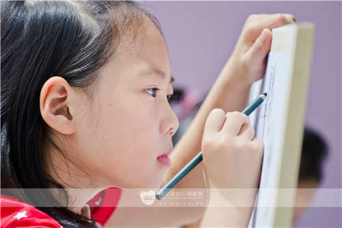 少兒美術加盟品牌